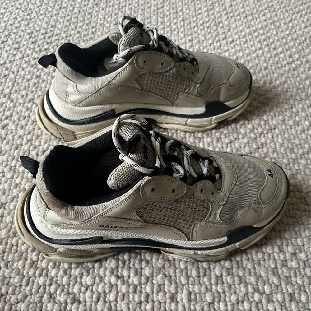 Balenciaga Triple S Neutral Sneakers - Picture 3 of 9